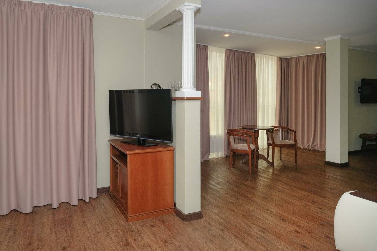 Фото Гостиницы Пионер Люкс Саратов 241